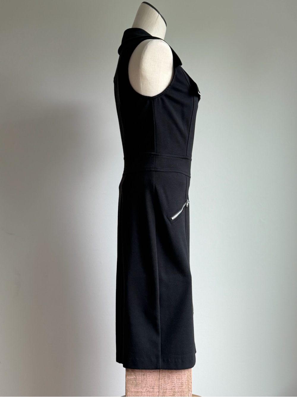 Cache Black Sleeveless Zip-Front Midi Dress - Picture 5 of 10